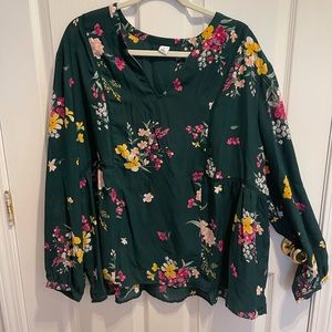 Old navy floral blouse